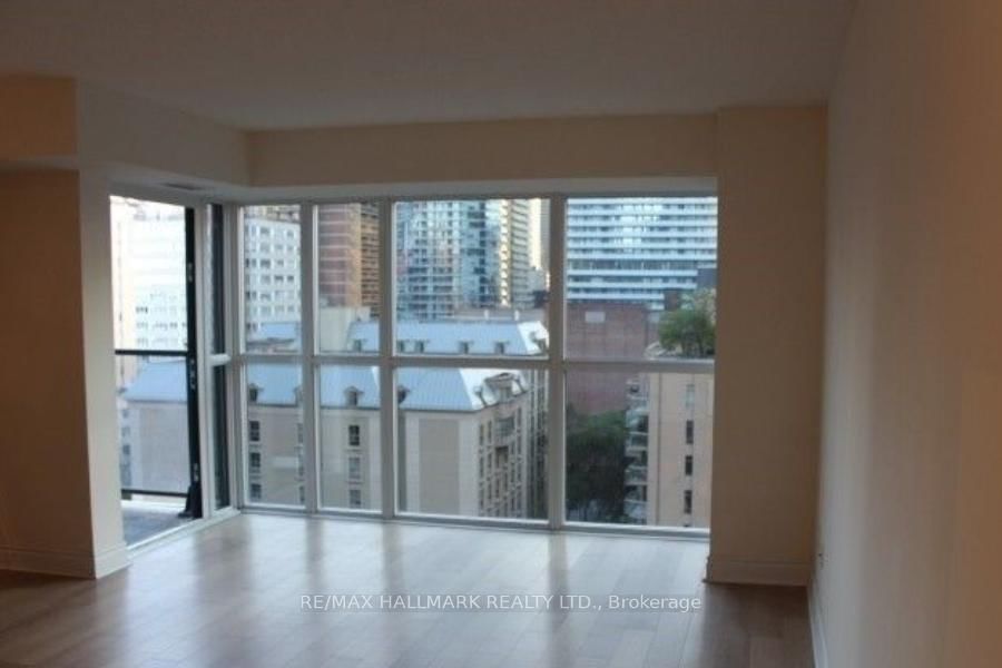 28 Ted Rogers Way, unit 1105 for rent