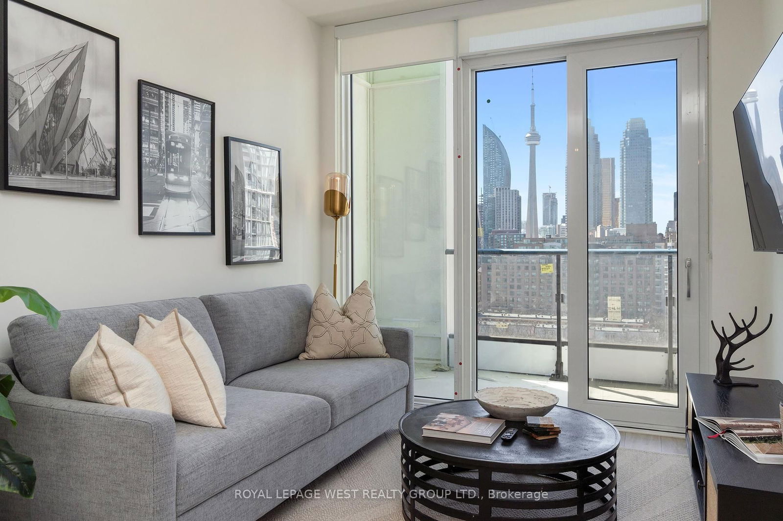 135 Lower Sherbourne St, unit 1064 for sale