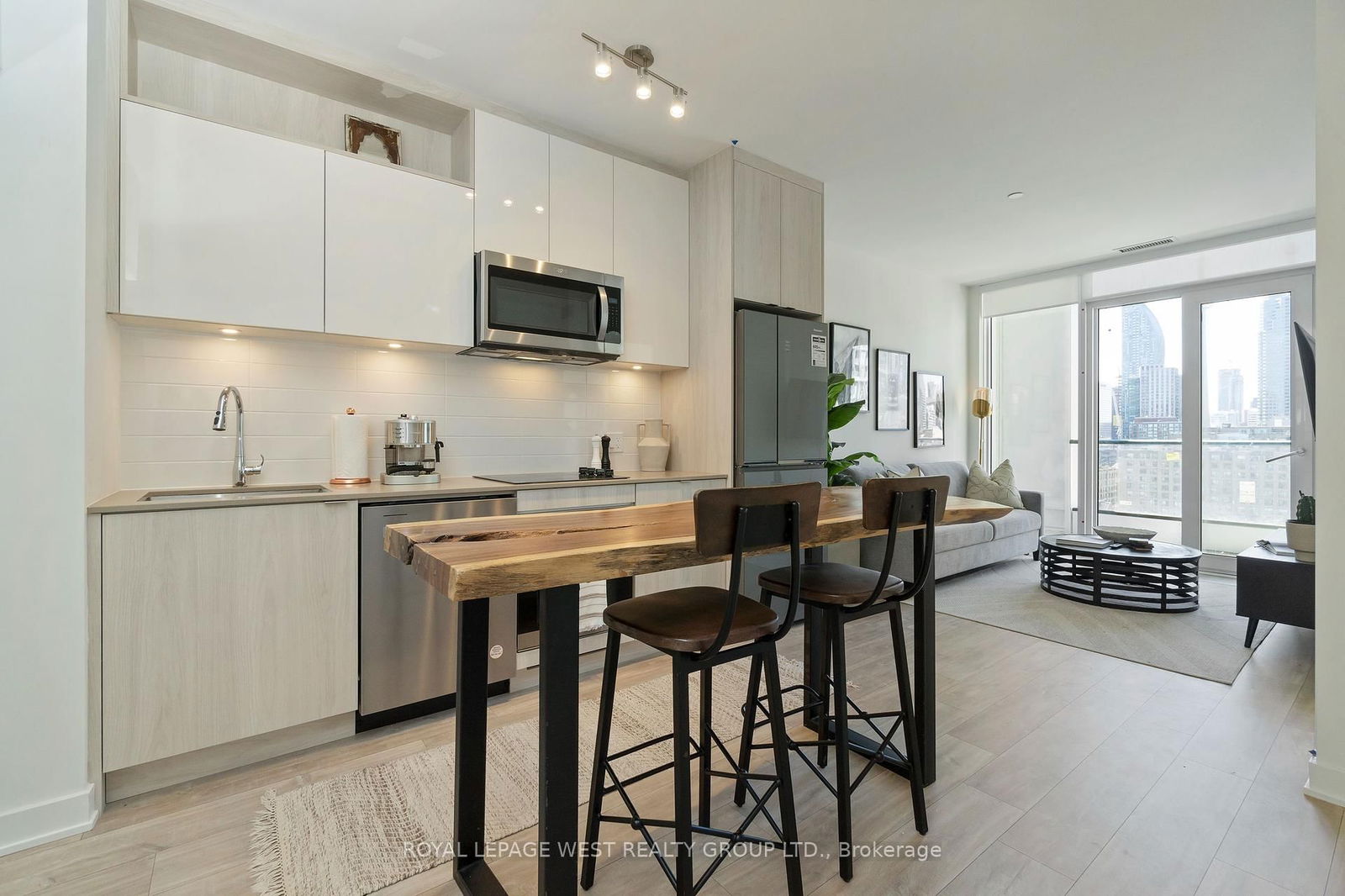 135 Lower Sherbourne St, unit 1064 for sale