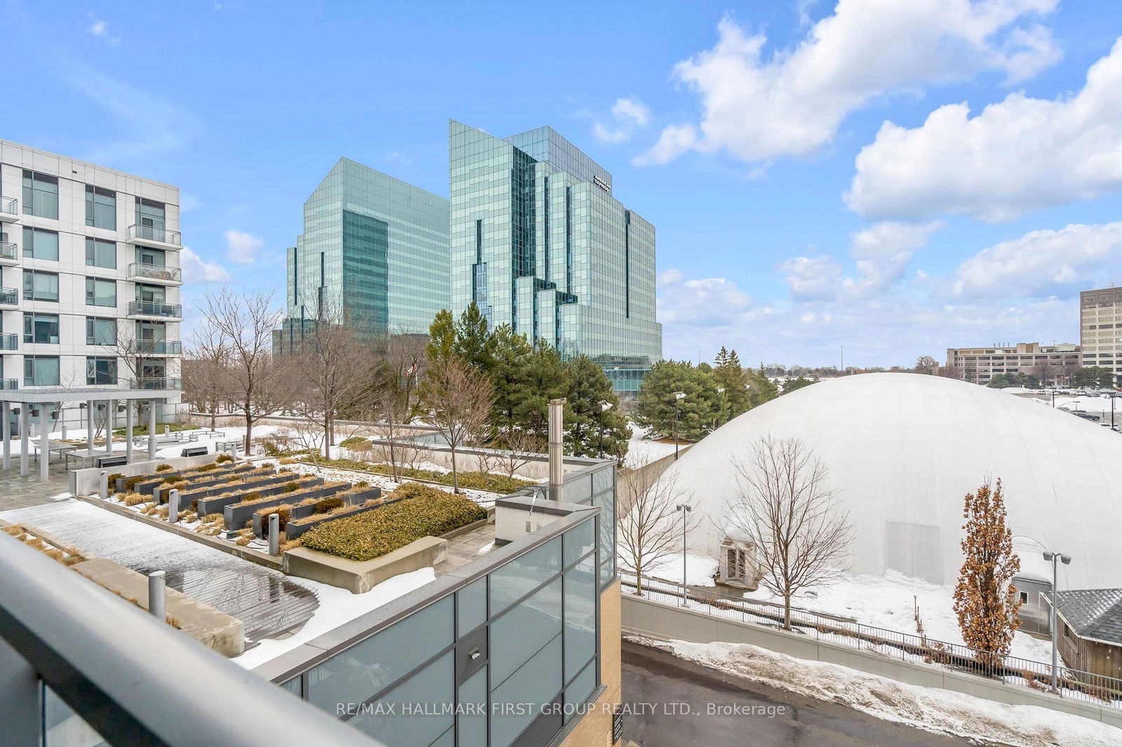 55 Ann O'Reilly Rd, unit 407 for sale