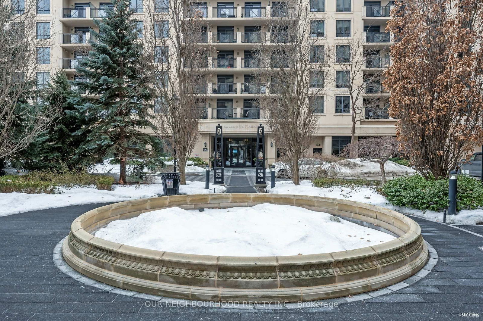 650 Sheppard Ave E, unit 220 for sale