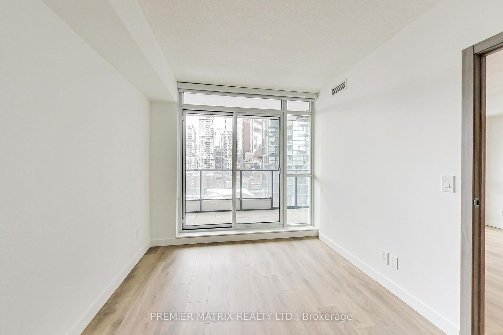 38 Widmer St, unit 1703 for rent