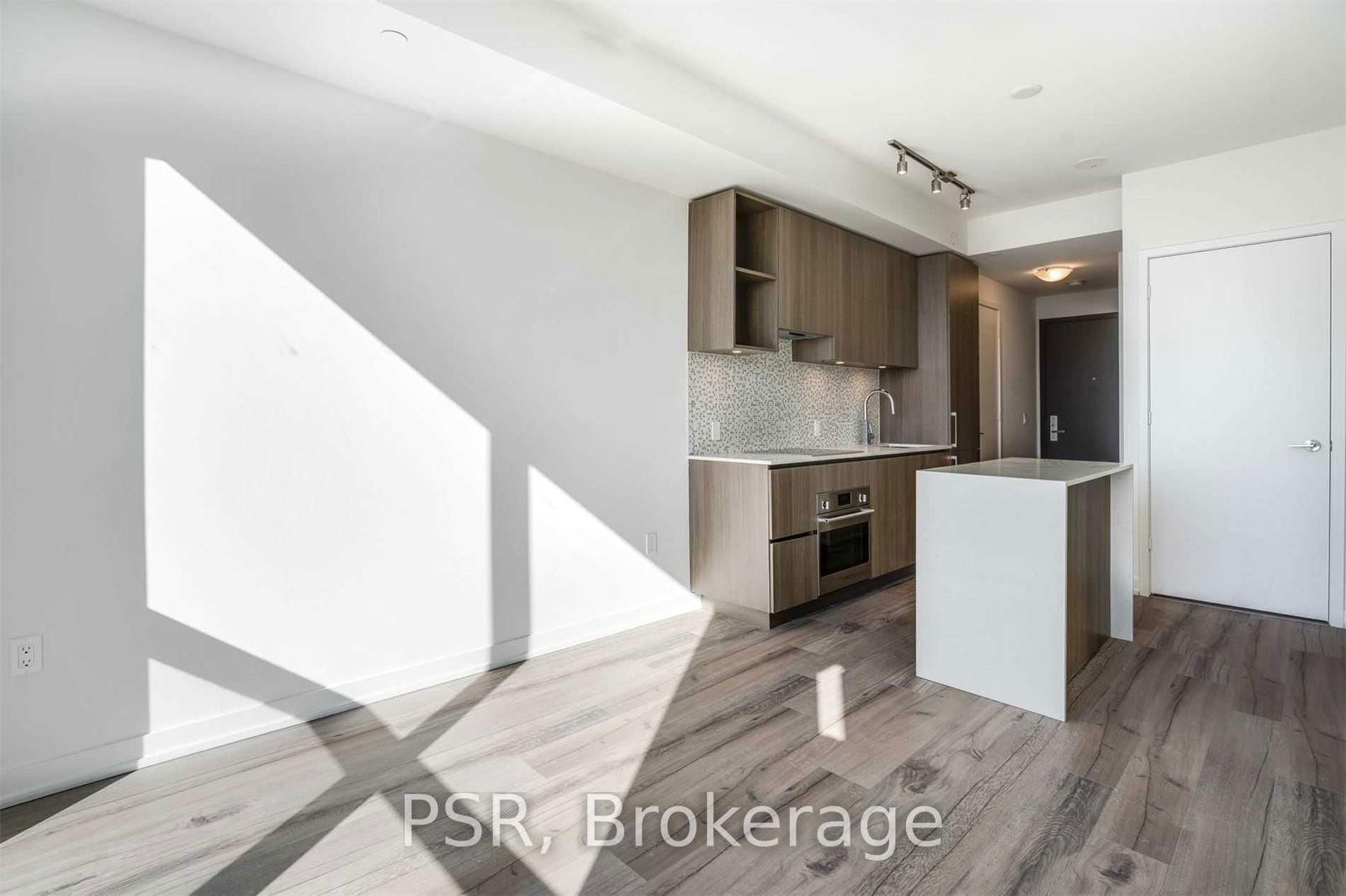 1 Yorkville Ave, unit 5004 for rent