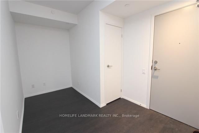 68 Shuter St, unit 1807 for rent