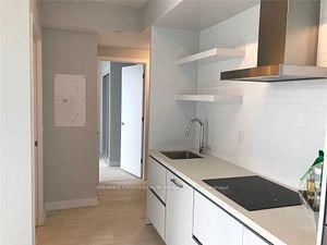 2221 Yonge St, unit 2907 for rent