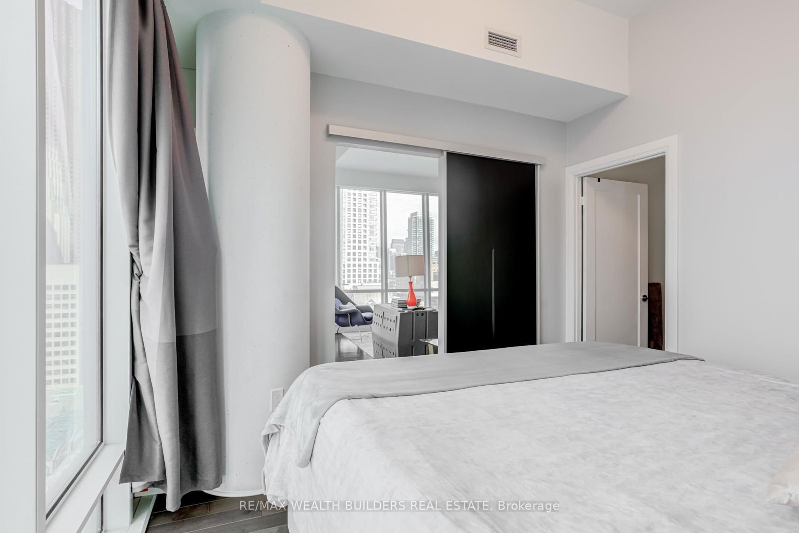 8 The Esplanade, unit 2105 for sale