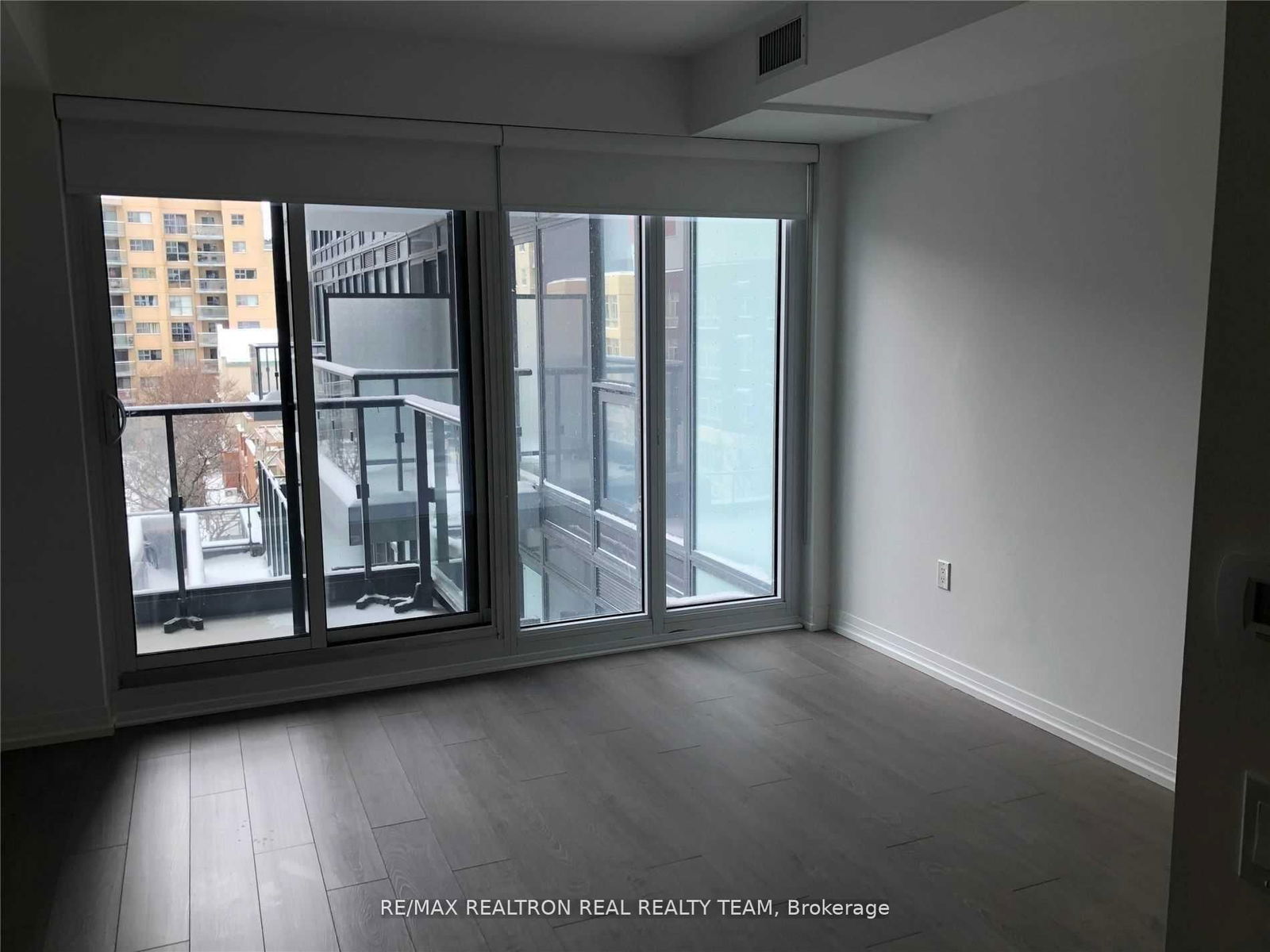 251 Jarvis St E, unit 705 for rent