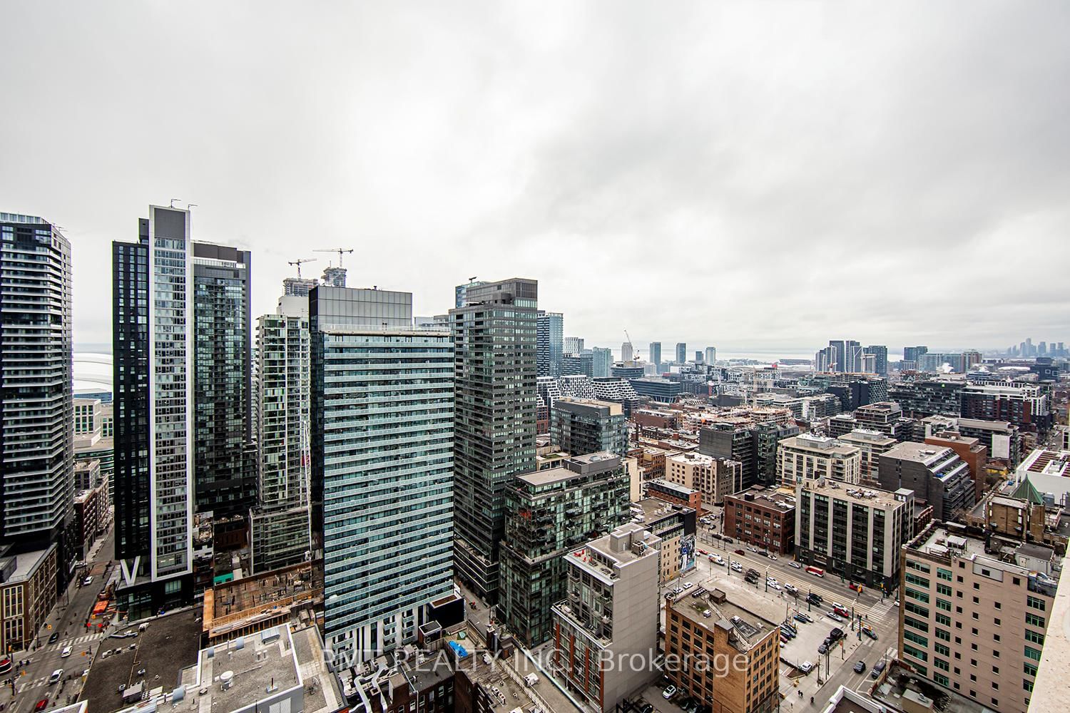 108 Peter St, unit 3509 for rent