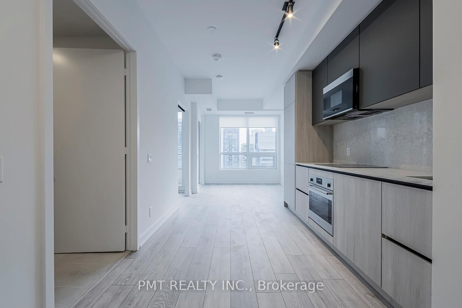 108 Peter St, unit 3509 for rent