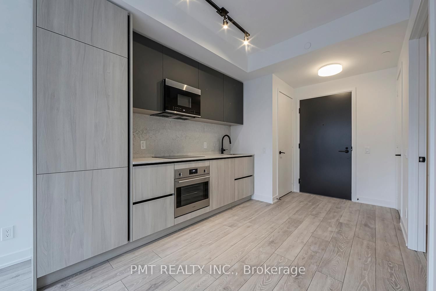 108 Peter St, unit 3509 for rent