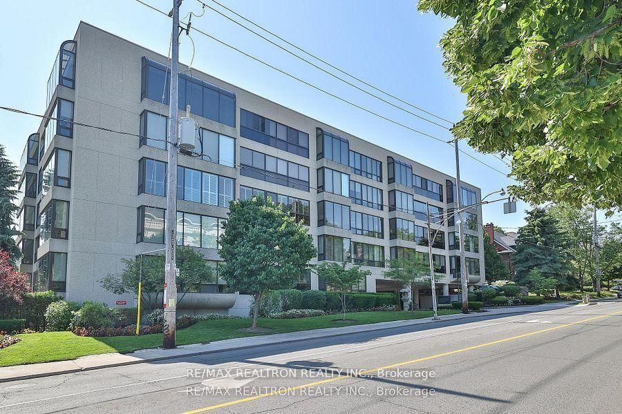 The Churchill Condominiums, Midtown, Toronto