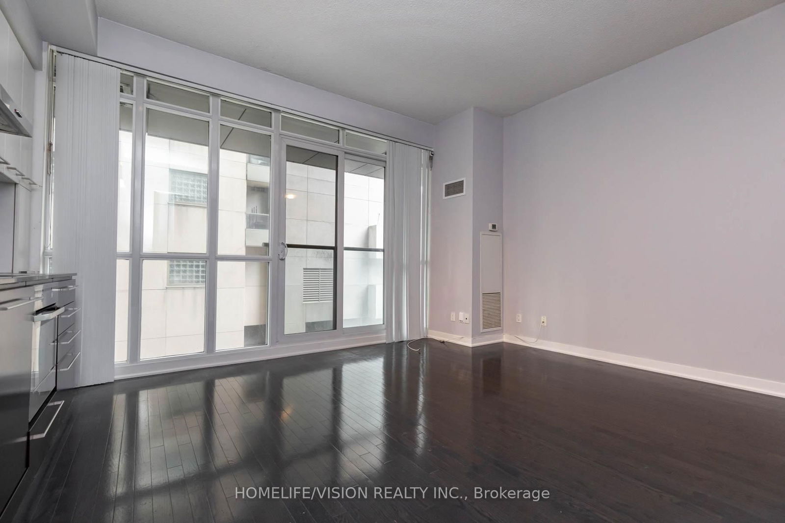 770 Bay St, unit 311 for rent