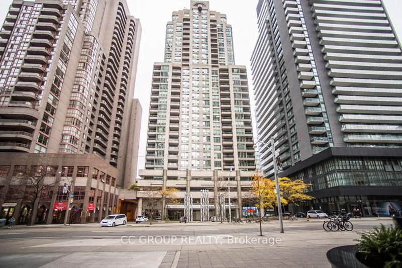 750 Bay St, unit 1510 for rent