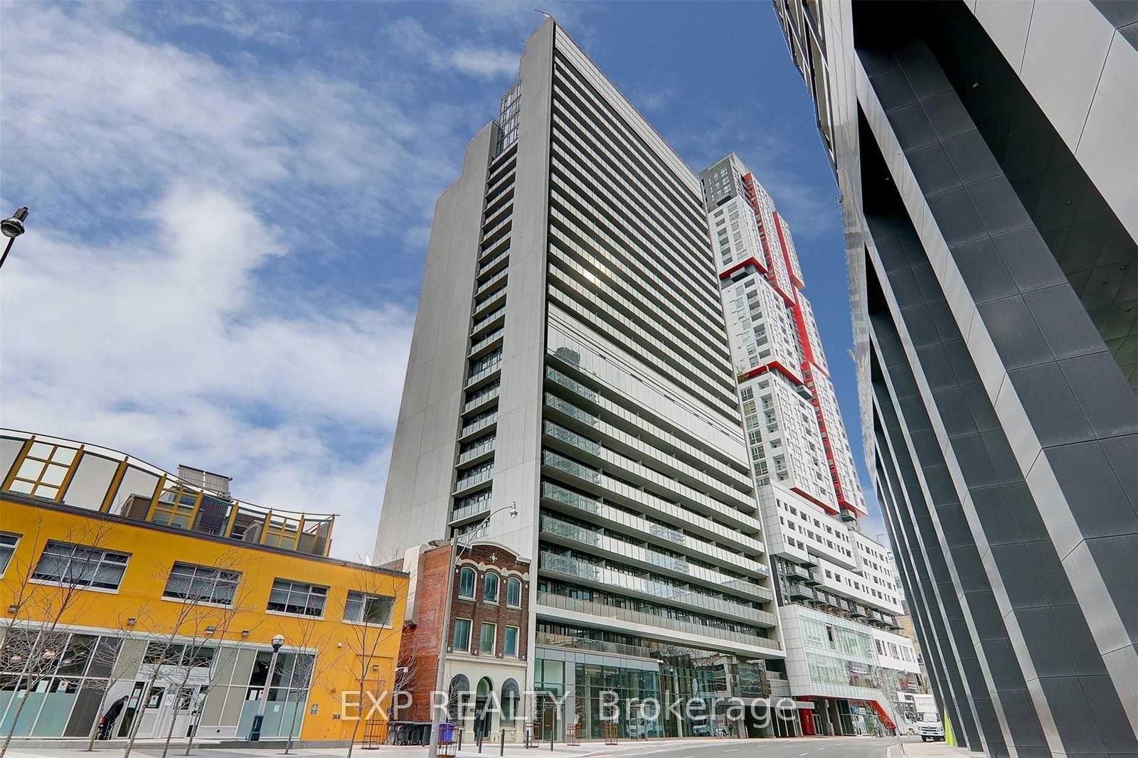 330 Richmond St W, unit 2103 for rent