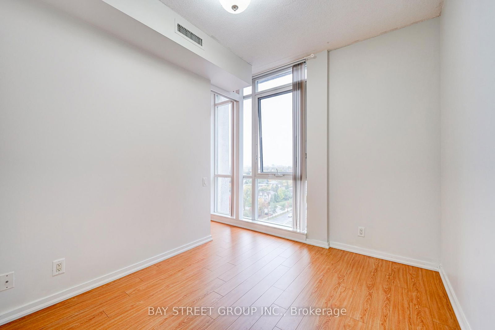 30 Canterbury Pl, unit 1203 for rent