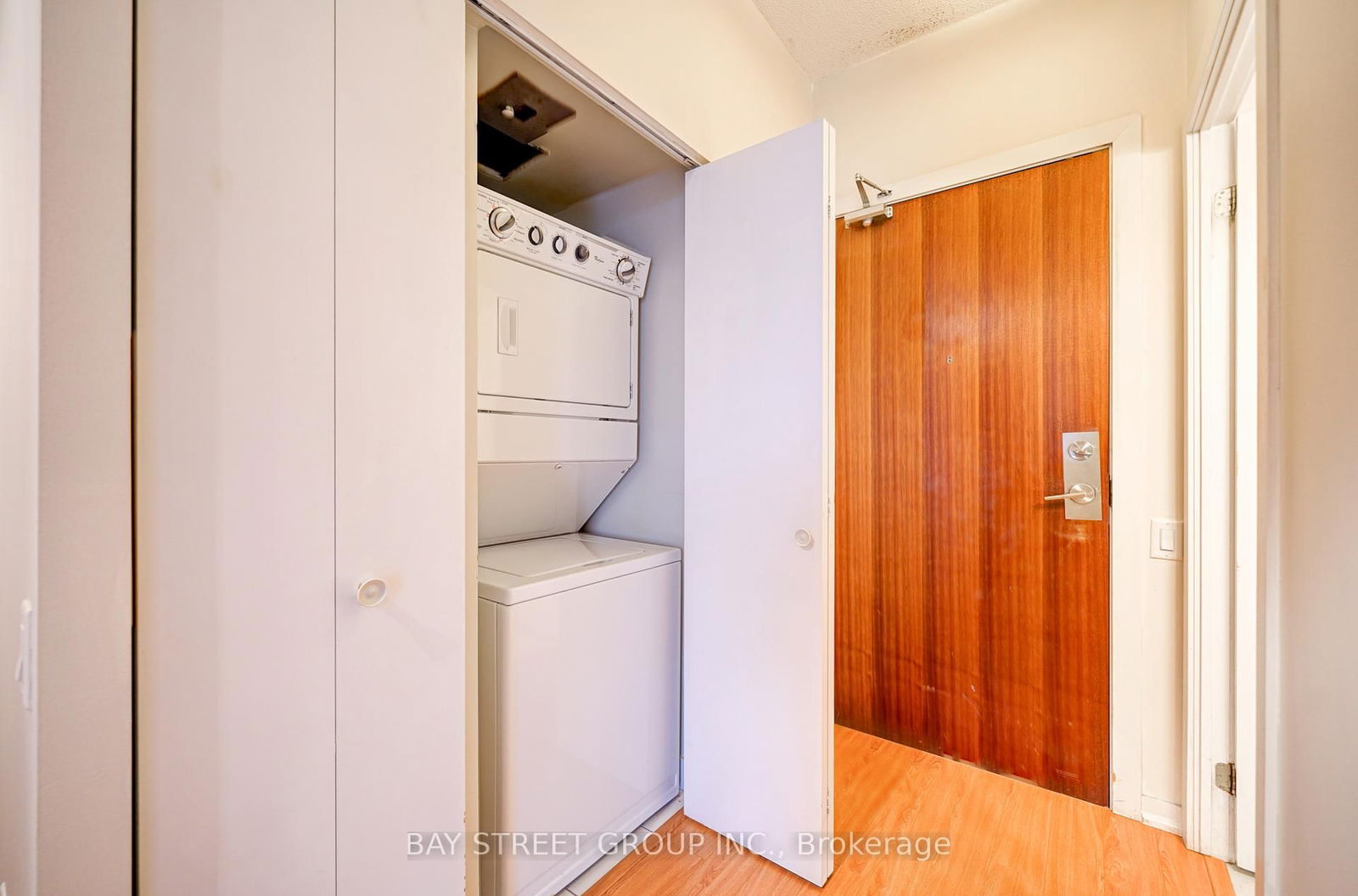 30 Canterbury Pl, unit 1203 for rent