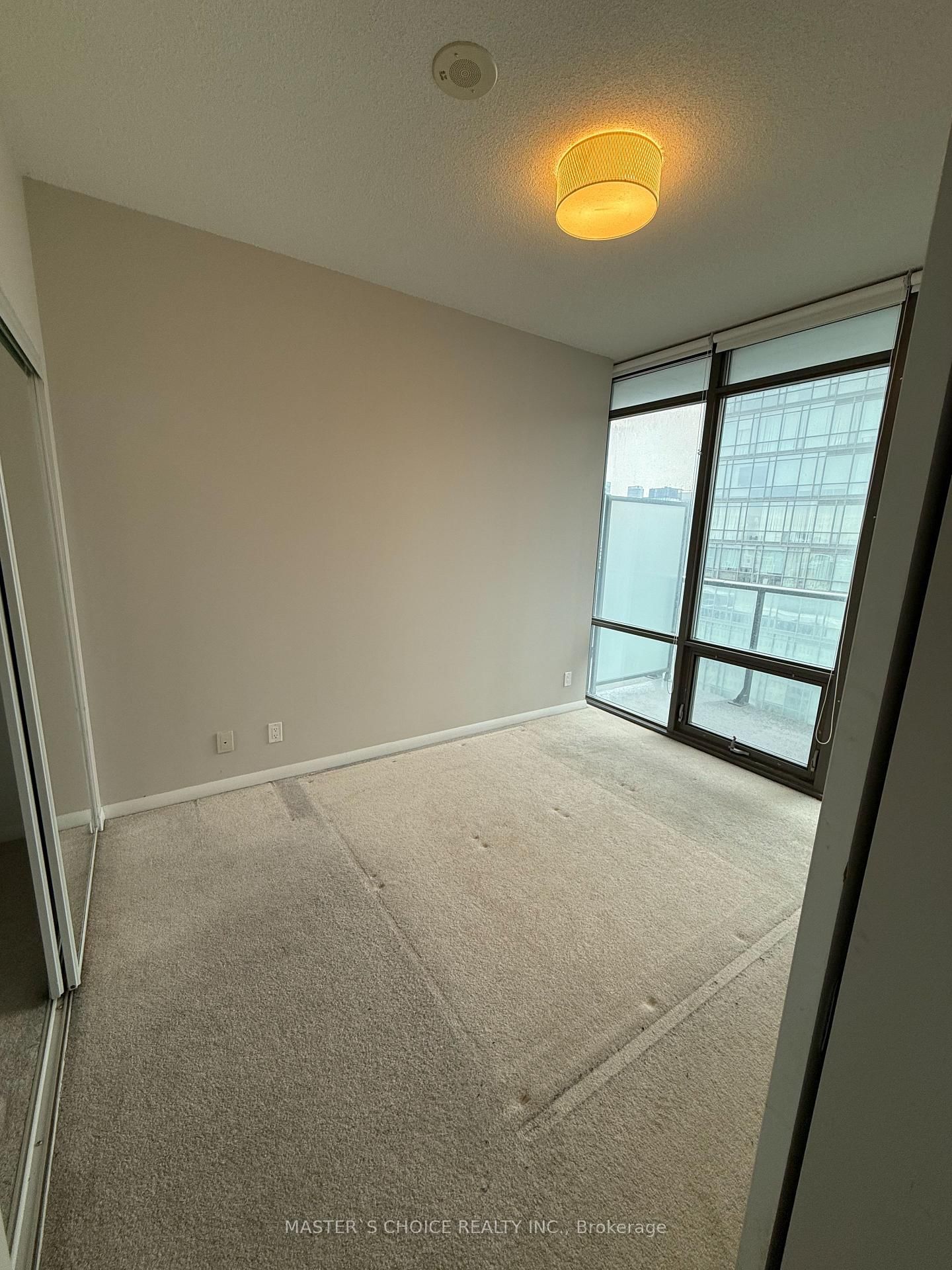 832 Bay St St, unit 2606 for rent