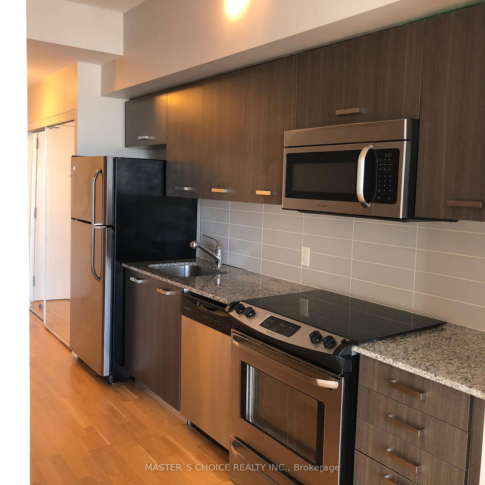 832 Bay St St, unit 2606 for rent