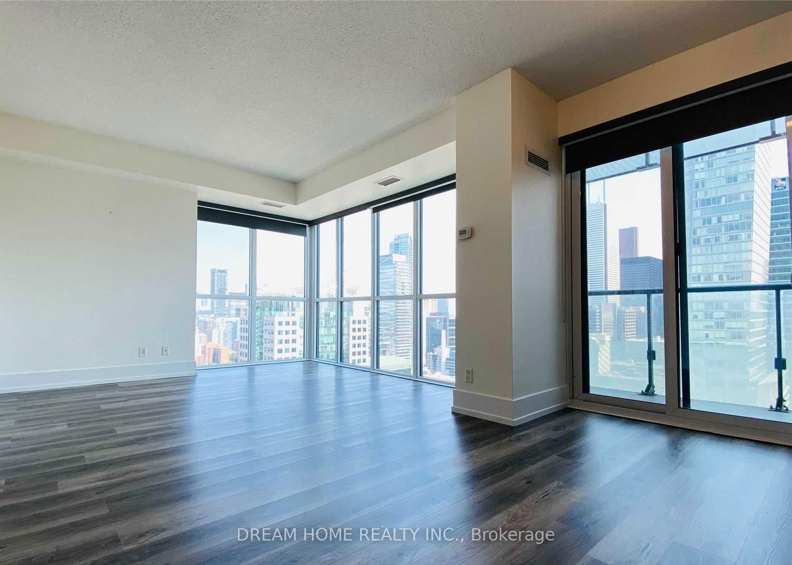 300 Front St, unit 3505 for rent