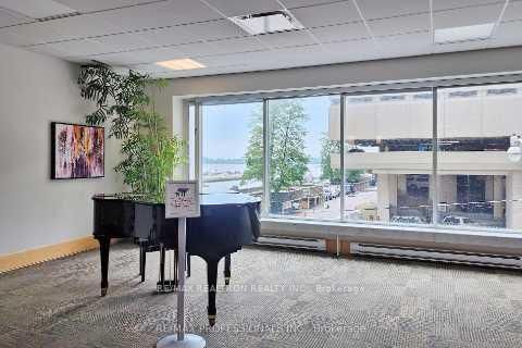 10 Queens Quay W, unit 1808 for rent