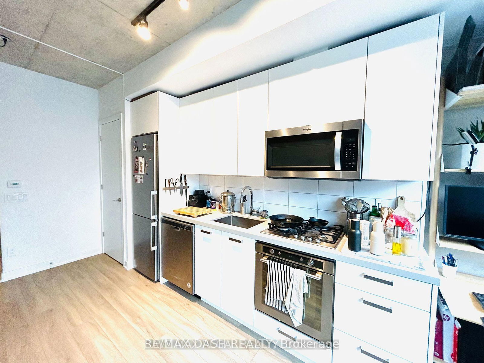 458 Richmond St W, unit 306 for sale