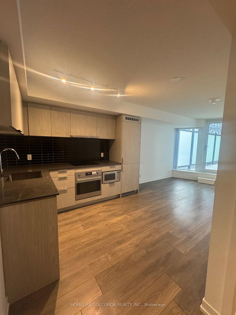 60 Shuter St, unit 1209 for rent