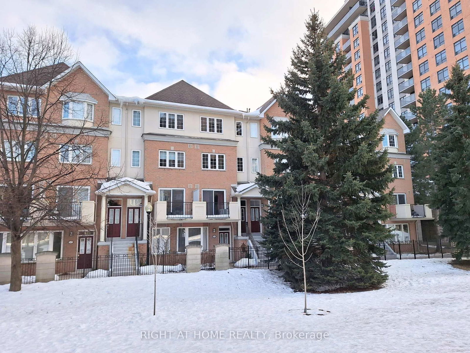 Northtown Casitas I Townhomes, North York, Toronto