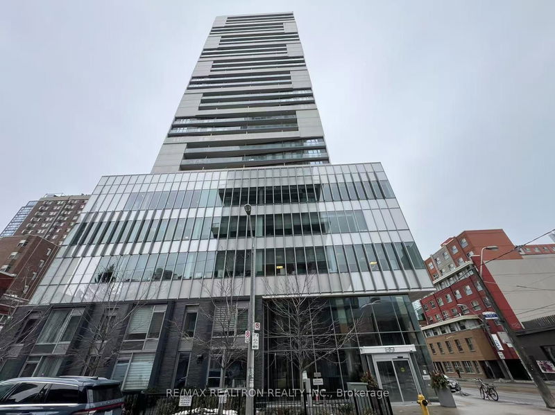 89 Mcgill St, unit 1609 for rent