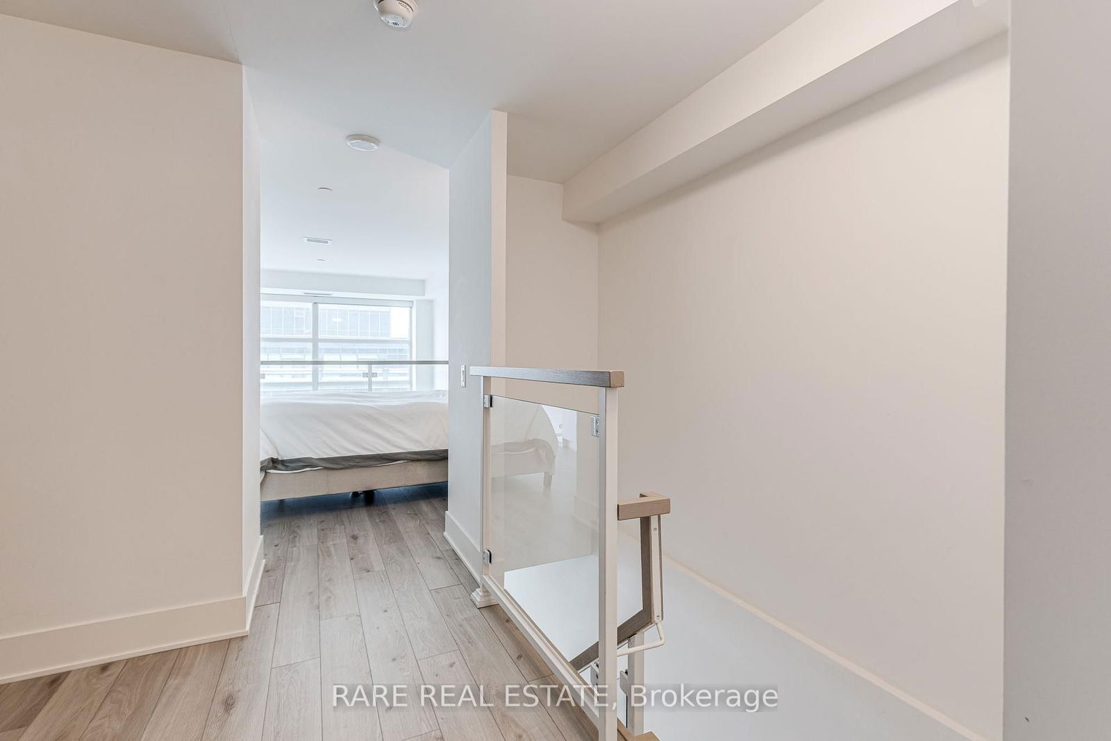 111 St. Clair Ave W, unit 904 for sale