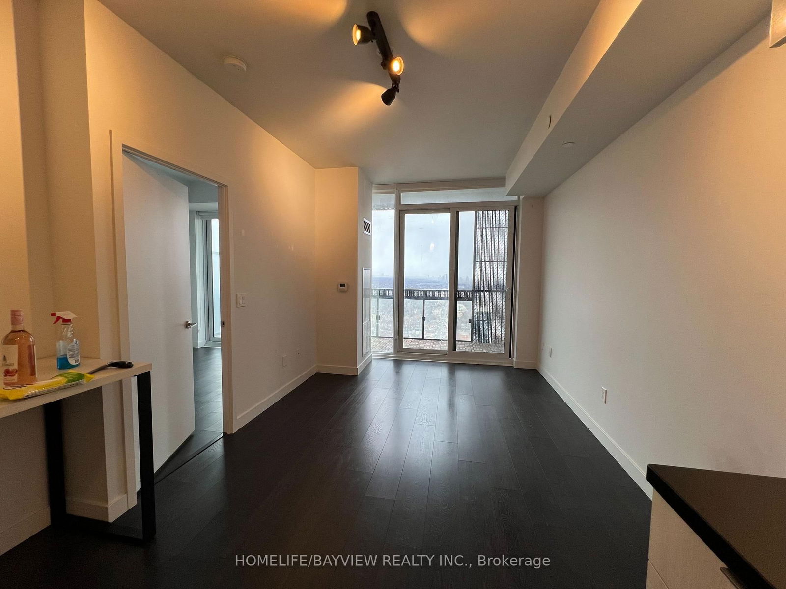 8 EGLINTON Ave E, unit 4806 for rent