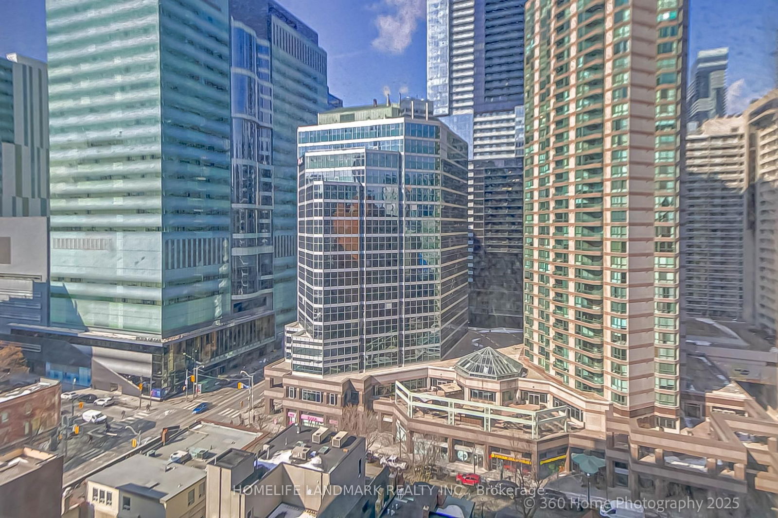 633 Bay St, unit 1703 for sale