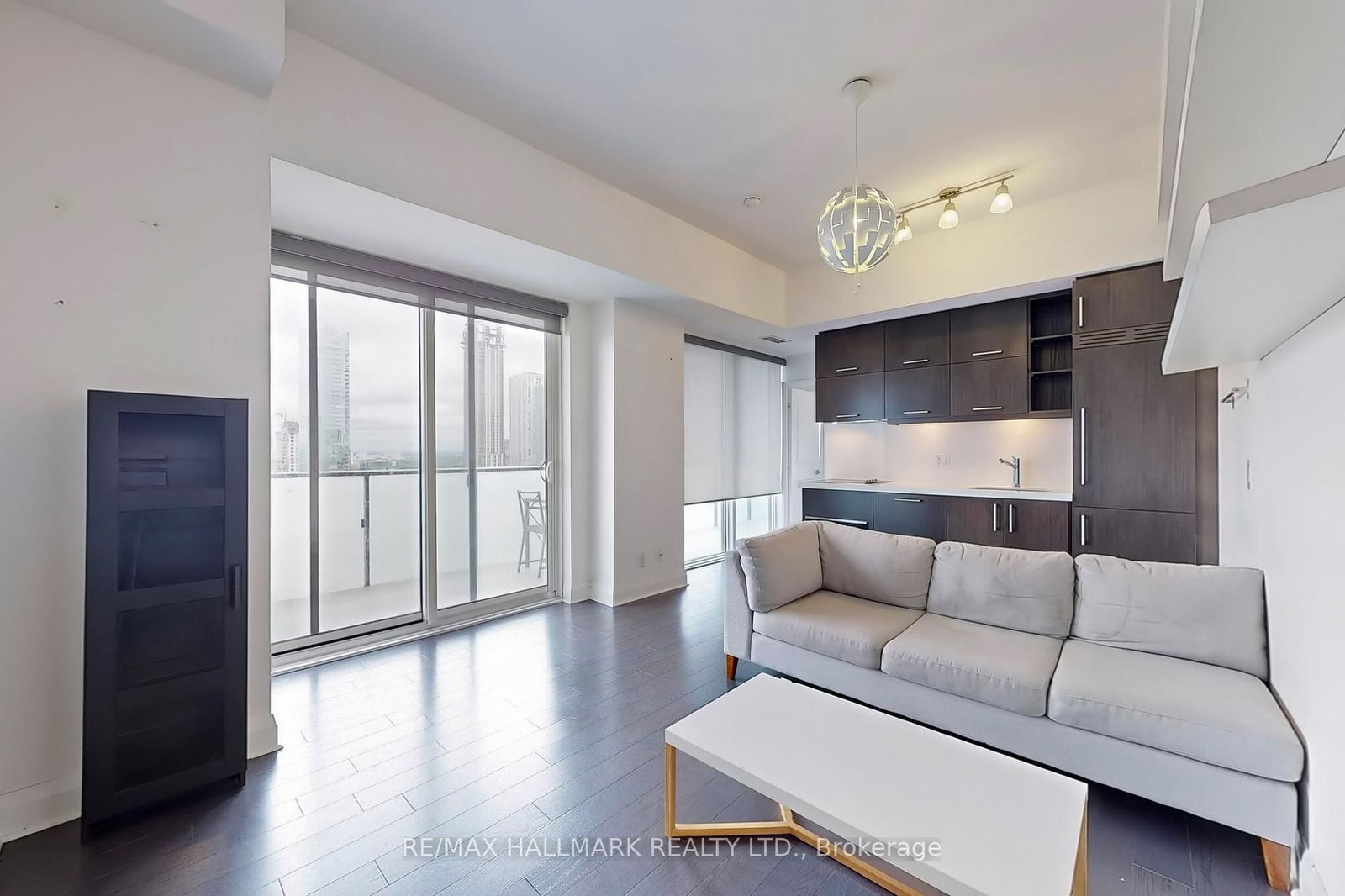 65 St Mary St, unit 3607 for sale