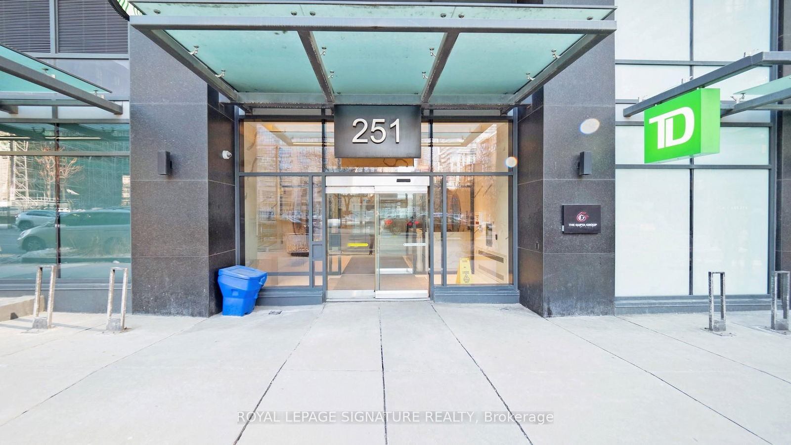 251 Jarvis St, unit 4304 for sale