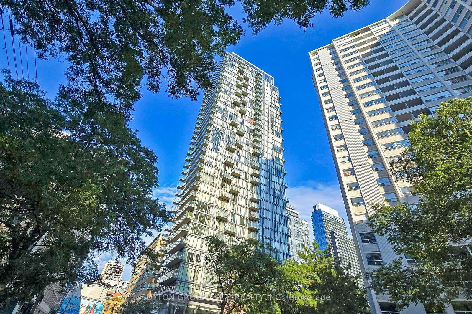 75 St Nicholas St, unit 1705 for sale