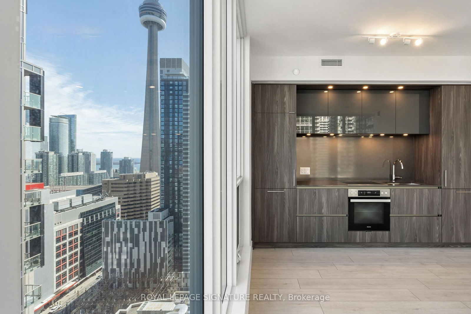 35 Mercer St, unit 2514 for rent