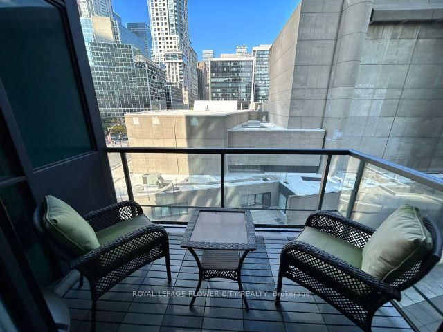 1 Scott St, unit 506 for rent