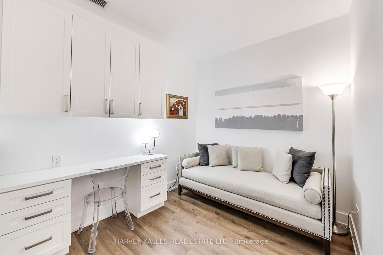 111 St Clair Ave, unit 1025 for sale