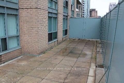 26 Olive Ave, unit 507 for rent