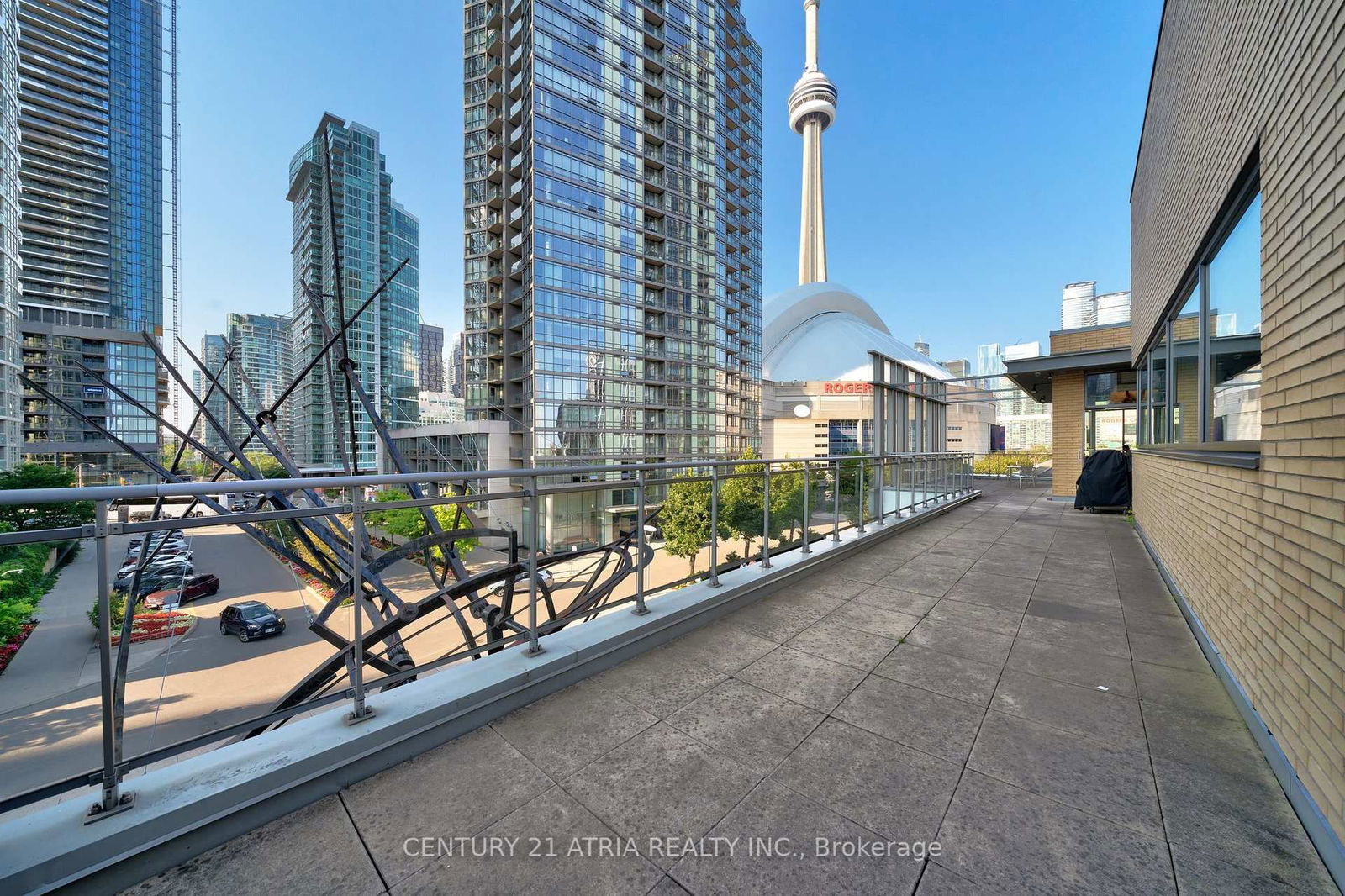 10 Navy Wharf Crt, unit 805 for rent