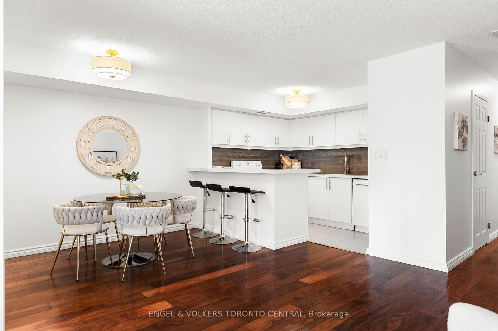 25 The Esplanade, unit 1822 for sale