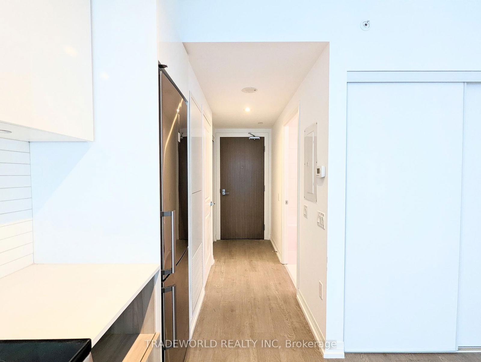 251 Jarvis St, unit 1724 for rent