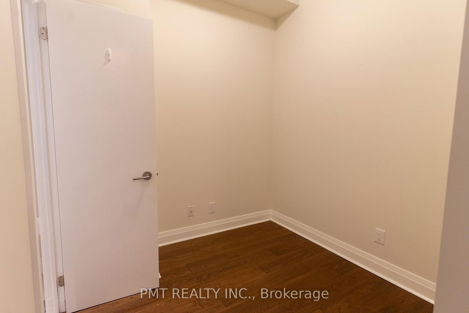 399 Spring Garden Ave, unit 112 for rent