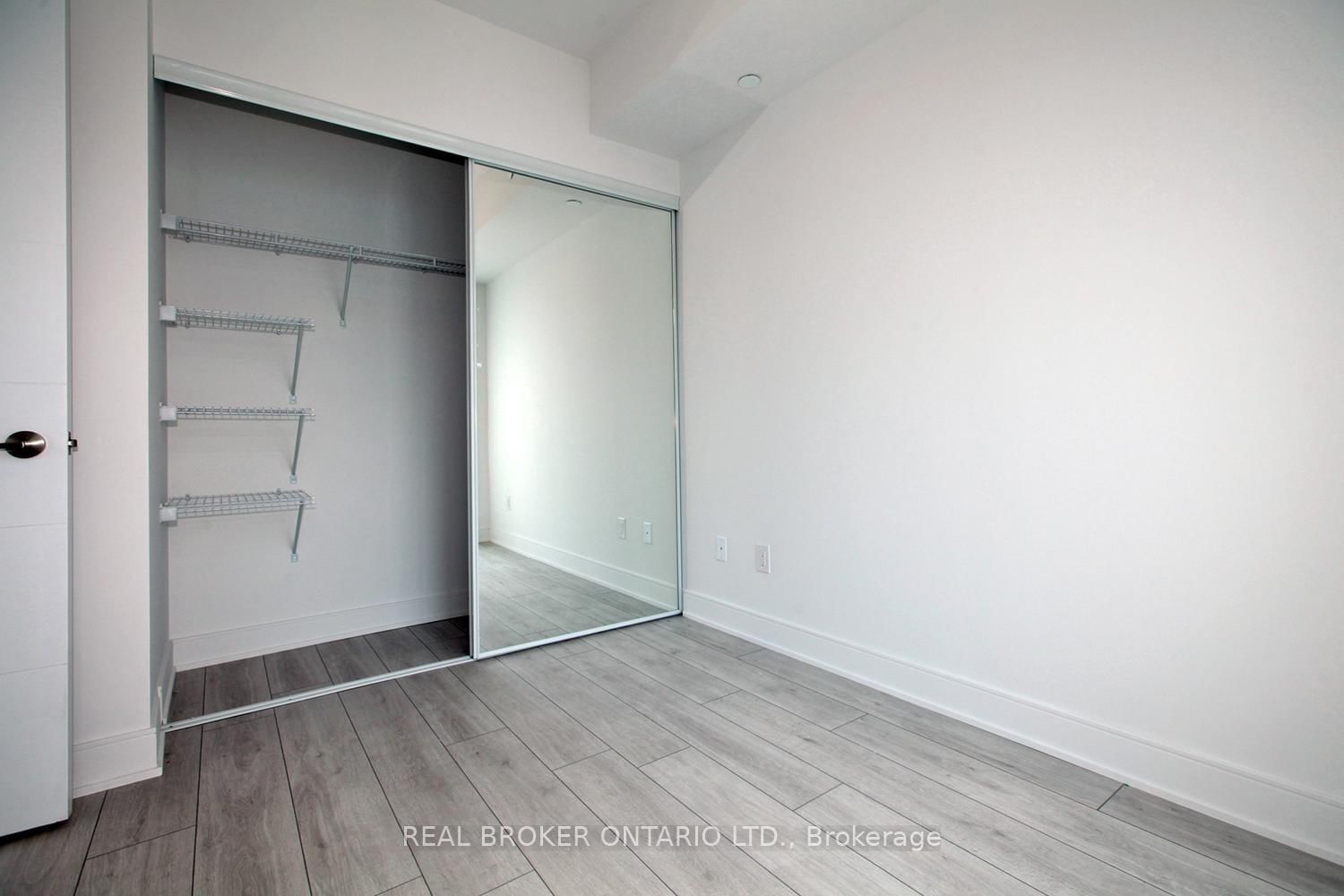 525 Adelaide St, unit PH31 for rent