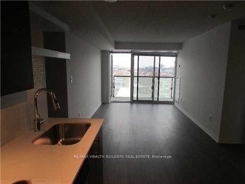 400 Adelaide St E, unit 901 for rent