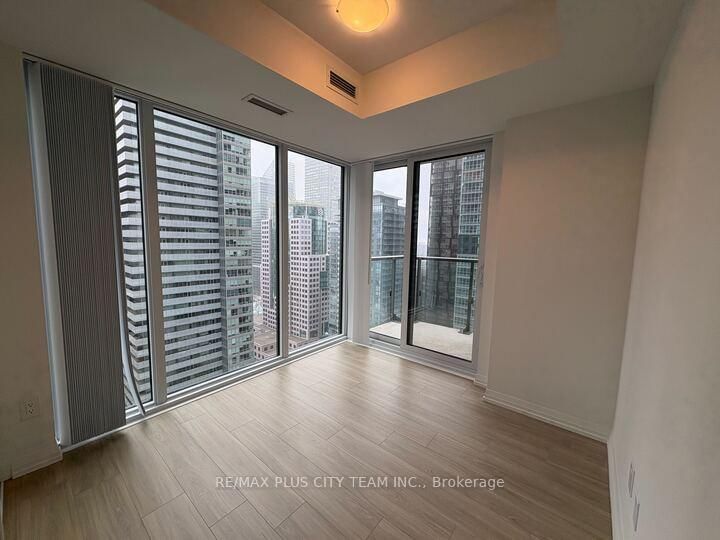 8 Widmer St, unit 3009 for rent