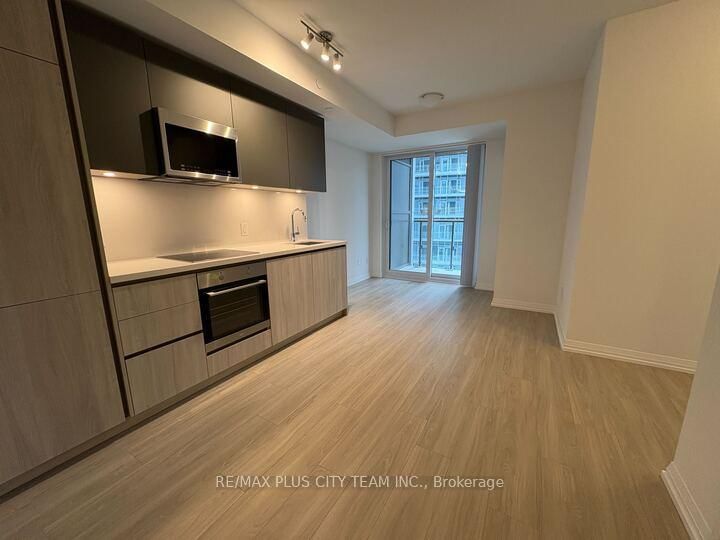 8 Widmer St, unit 3009 for rent