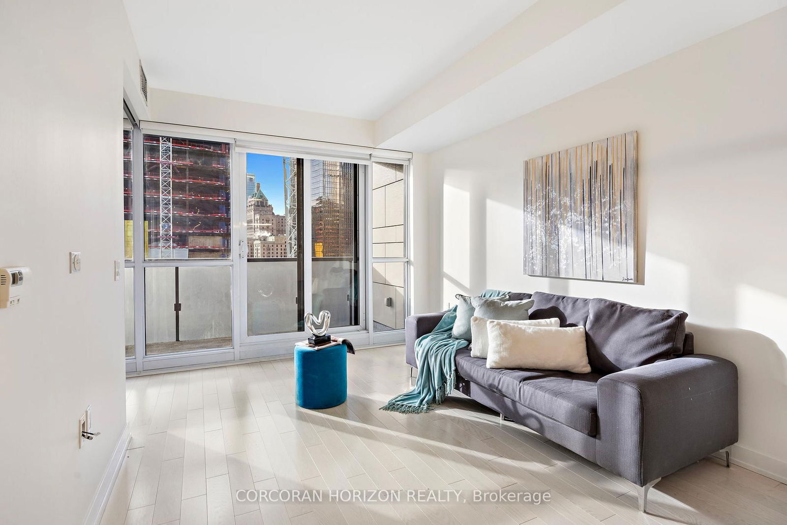 1 The Esplanade, unit 1703 for sale