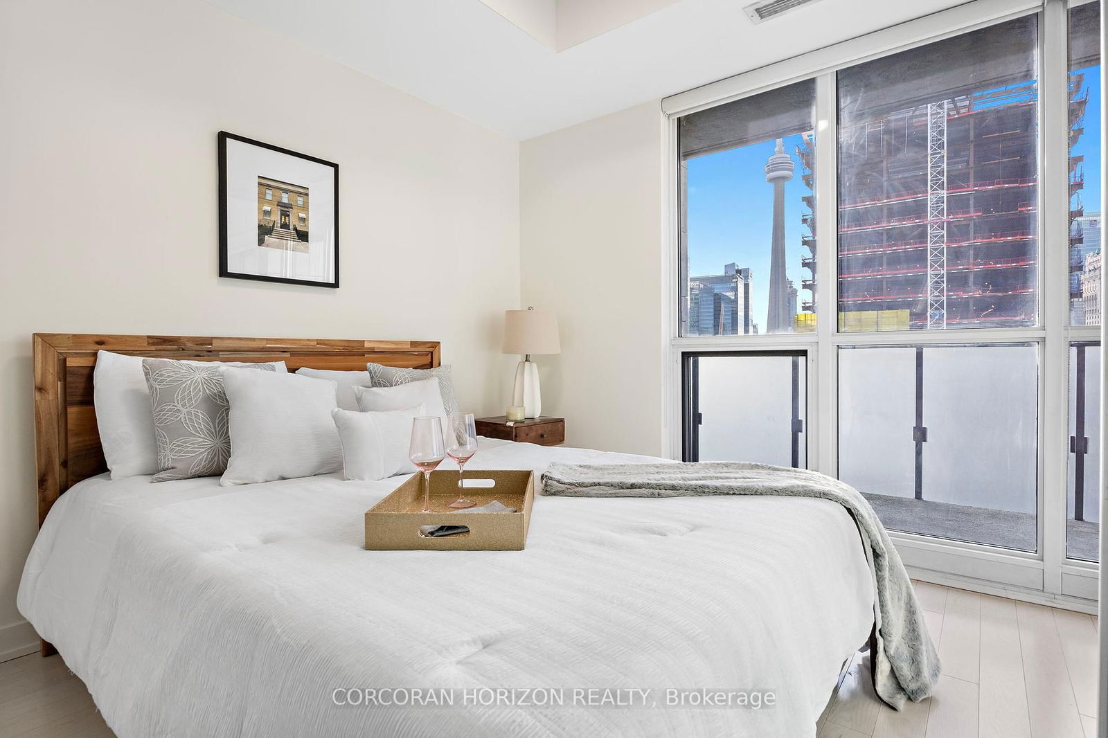 1 The Esplanade, unit 1703 for sale