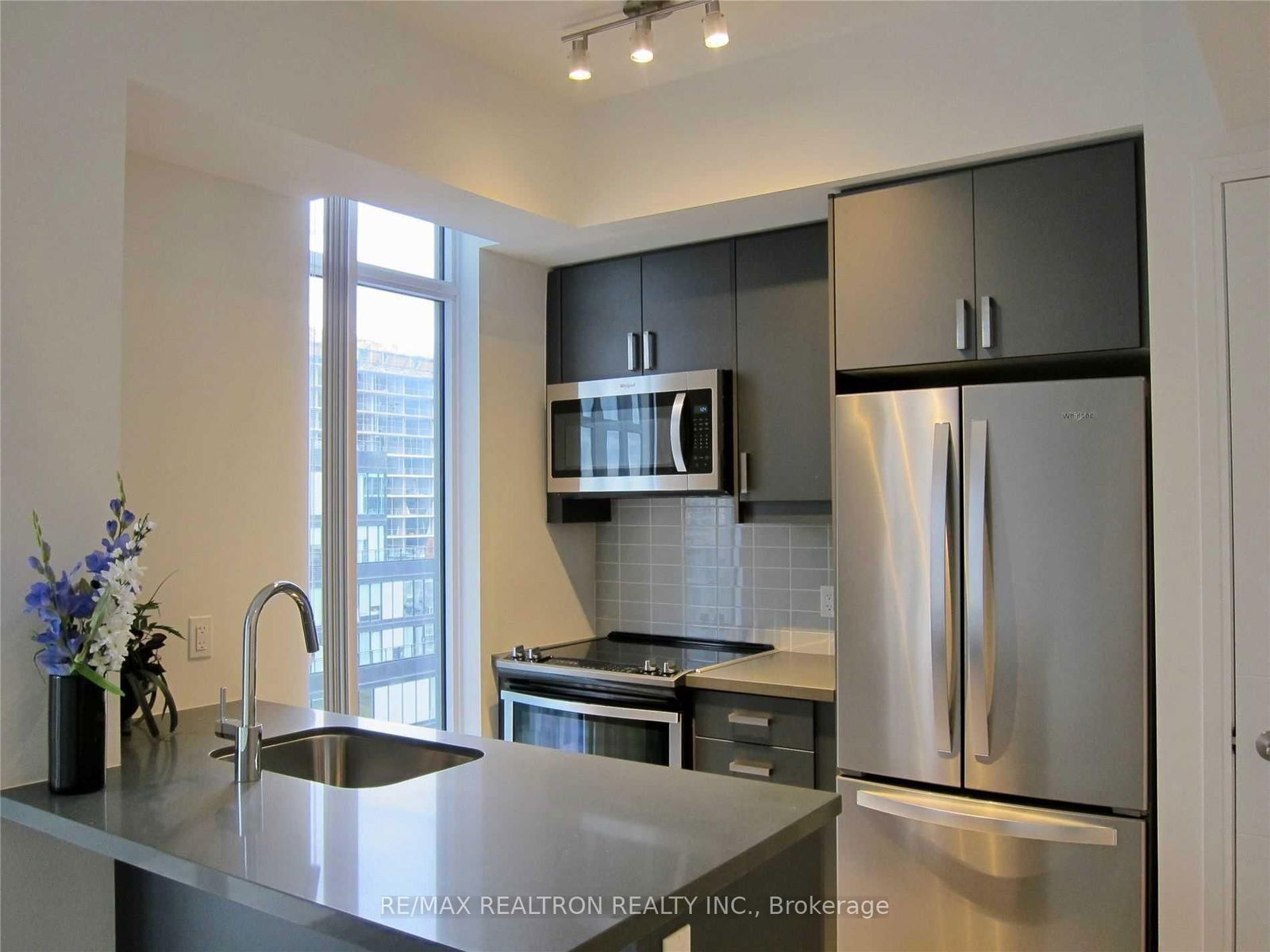 50 Wellesley St E, unit 3601 for rent