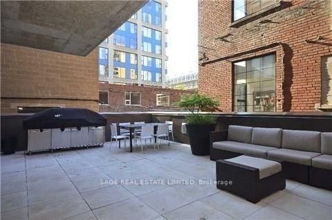 32 Camden St, unit 607 for rent